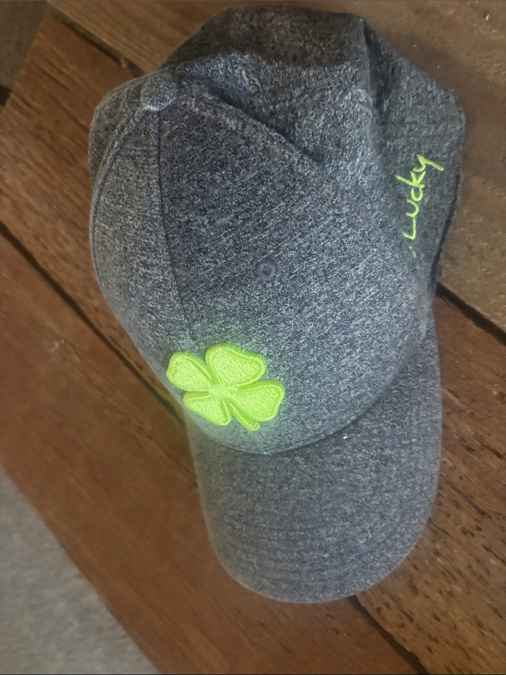 Blackcloveruse.com grey Baseball Cap with Neon Green Four-clover S-M